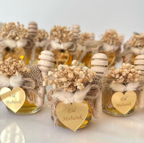 Made these cute Eid Favors for our Special Client 🥹 #eidfavours #eidfavors #eidfavorboxes Eid Favours, March 27, Tea Gifts, Welcome Baby, Eid Mubarak, Wedding Favours, Honey, Bridge, Baby Shower