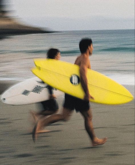 Surf Culture Lifestyle, Surfskate Aesthetic, Surfer Boy Aesthetic, Surfer Aesthetic, Surf Style Men, Surfer Vibes, Surfer Lifestyle, Surf Coffee, Surf Aesthetic