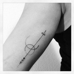 i like this one, even though its a sagittarius and im a pisces. my friend is a sagittarius though.... Sagittarius And Pisces, Sagittarius Tattoo Designs, Pisces Tattoo Designs, Tattoos For Women Small Meaningful, Sagittarius Tattoo, Capricorn Tattoo, Pisces Tattoos, Tattoos For Women Half Sleeve, Pisces Love