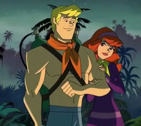 Fred Jones Mystery Incorporated, Fred X Daphne Fan Art, Fred And Daphne Fanart, Scooby Doo Daphne And Fred, Fred Jones Aesthetic, Daphne X Fred, Hex Girls Scooby Doo, Fred And Daphne, Fred Scooby Doo