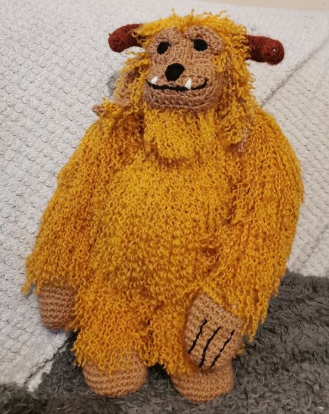 Crochet Ludo (from Labyrinth) Free Pattern Labyrinth Crochet Pattern Free, Crochet Labyrinth Patterns, Labrynth Crochet Patterns, Crochet Ludo, Crochet Labyrinth, Crochet Creatures, Crocheted Dolls, Crochet Dolls Free Patterns, Art Dolls Cloth