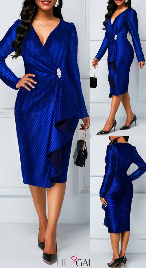 Classy Blue Dress, Royal Blue Long Sleeve Dress, Royal Blue Dress Outfit, Blue Dress Outfits, Cocktail Dresses With Sleeves, Cocktail Dress Classy, Mother Of Bride Outfits, Corporate Dress, Blue Long Sleeve Dress