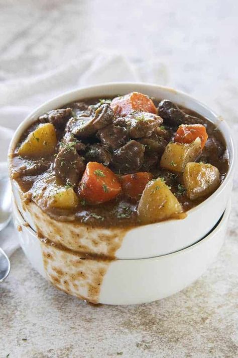 Perfect Beef Stew Beef Stew Stove, Thick Beef Stew, The Salty Marshmallow, Salty Marshmallow, Beef Stew Recipes, Stew Meat Recipes, Beef Stew Recipe, Stew Recipe, Cooking Wine