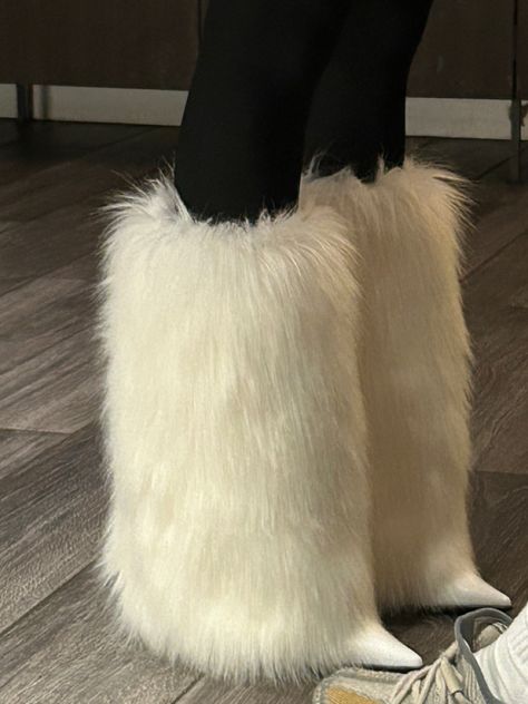 Fur Boots Heels, Capsule Shoes, 00s Party, White Fur Boots, Fur Boot Covers, Abbey Bominable, Black Hair Video, Fluffy Boots, Fur Heels