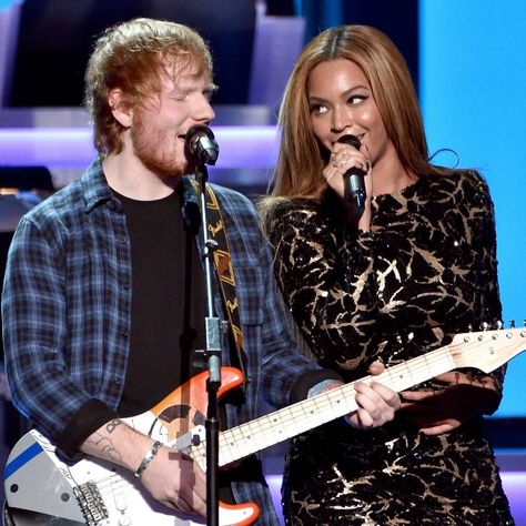 Pin for Later: Beyoncé and Ed Sheeran Take the Stage For a Special Tribute to Stevie Wonder Symphony Lyrics, Beyonce Lyrics, Global Citizen Festival, Dancing In The Dark, Song Of The Year, International Music, Entertainment Tonight, Celebrity Trends, How To Have Twins