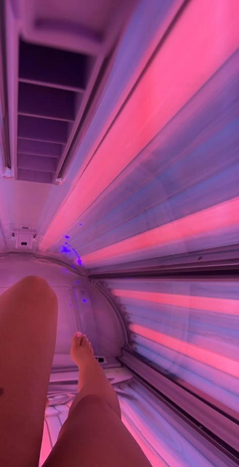 Solarium Snapchat, Fake Story Instagram Girly, Solarium Snap, Fake Snapchat Stories, Bed Aesthetic, Girly Nails, Catfish Girl, Rauch Fotografie, Sun Bed