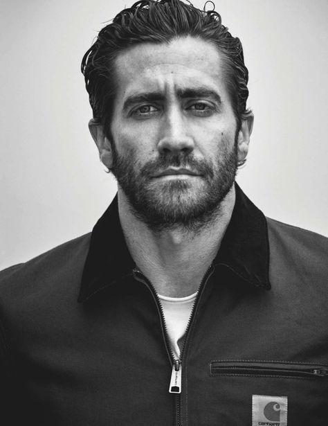 GQ STYLE UK Jake Gyllenhaal by Matthew Brookes. Jay Massacret, Fall 2016, www.imageamplified.com, Image Amplified (5) Jake G, Maggie Gyllenhaal, Actors Male, Donnie Darko, Gq Style, Corte De Cabelo Masculino, Jake Gyllenhaal, Celebrity Portraits, Art Print Wall