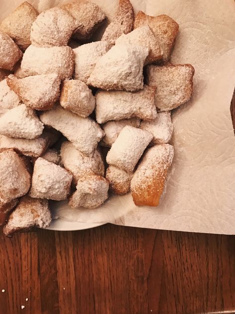 Sourdough Beignets Recipe, Sourdough Beignets, Beignet Recipes, Sourdough Inspiration, Thm Sourdough, Sourdough Sweets, Recipe Using Sourdough Starter, Beignet Recipe, Natural Yeast