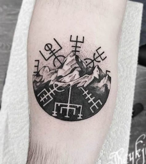 Icelandic Compass Tattoo, Compass Mountain Tattoo Design, Iceland Inspired Tattoos, Viking Compass Tattoo Design, Compass Mountain Tattoo, Hike Tattoo, Icelandic Tattoo Ideas, Norway Tattoo Ideas, Nordic Compass Tattoo