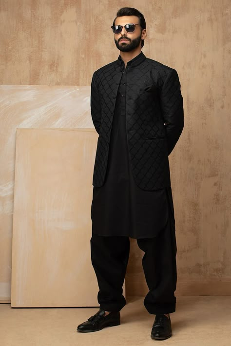 Shalwar Kameez For Wedding, Prince Coat With Shalwar Kameez, Black Prince Coat, Shalwar Kameez For Men, Formal Suits For Men, Deepak Perwani, Prince Suit, Formal Suits Men, Formal Dresses For Men