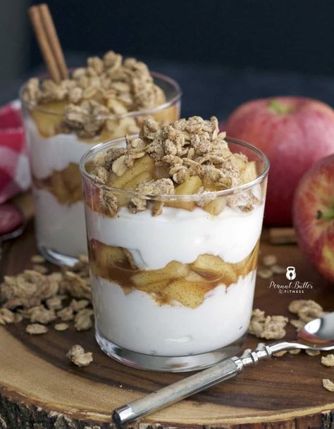 Apple season is in full swing!  Here’s a quick and easy treat to whip up with all... Continue Reading Bento Breakfast, Weetabix Recipes, Greek Yogurt Snacks, Granola Dessert, Cinnamon Yogurt, Breakfast Meal Prep Ideas, Healthy Parfait, Greek Yogurt Breakfast, Yogurt Parfait Recipe