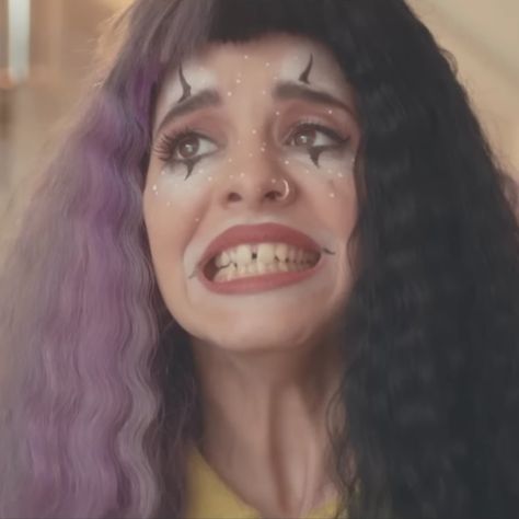 Melanie Martinez Clown, Melanie Martinez Pity Party, Pity Party, Melanie Martinez, Halloween Makeup, Martini, Halloween Face, Face Makeup, Halloween Face Makeup