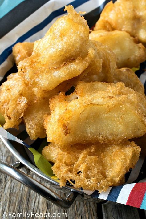 Crispy on the outside, tender and flaky on the inside - you’ll love our Tempura Fish Nuggets! Fish Tempura Recipe, Tempura Chicken Tenders, Tempura Recipes, Tempura Fish, Beer Battered Fish Recipes, Fish Nuggets, Fish Batter, Fish Batter Recipe, Tempura Recipe