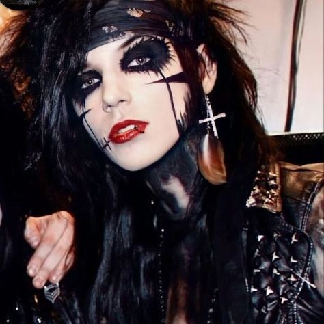 🖤 Fanpage 🖤 on Instagram: "What's your favorite era of Andy's style ? I really like the Wretched and Divine era 😍😍❤️❤️ #andybiersack #andyblack #blackveilbrides #blackveilbridesarmy" Wretched And Divine, Andy Black, Andy Biersack, Makeup, On Instagram, Instagram, Black, Make Up