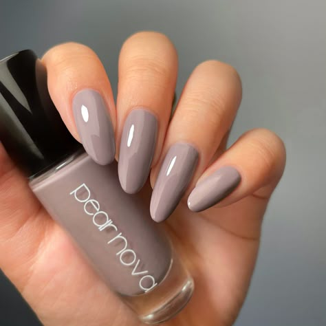 Muted purple-grey creme 10 ml | .34 oz Vegan, Cruelty Free & 10 Free No toluene, formaldehyde, formaldehyde resin, camphor, DBP, xylene, parabens, fragrances, phthalates or animal ingredients Swatches @bycheznails Lavender Grey Nails Acrylic, Light Purple Gray Nails, Fall Nugenesis Colors, Grey Purple Nails Design, Round Grey Nails, Nails Color Trends Right Now, Grey Colored Nails, Cool Grey Nails, Mauve Grey Nails