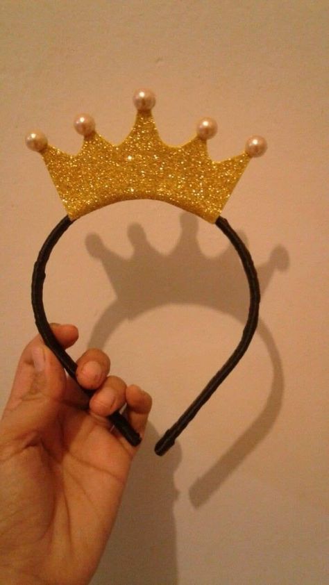 Birthday Crowns For Kids, Handmade Crown, Crown Handmade, Formal Ideas, Headband Crown, Birthday Headband, Girls Crown, Star Headband, Hair Wreath