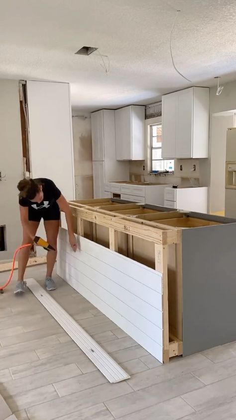 modernfarmhouseinspo on Instagram: Who else thinks that they can build a stunning #kitchenisland like @eastcoastfloridadiy? 😍🙌 . . . #farmhouse #farmhousedecor… Kitchen Renovation Inspiration, Kitchen Cabinets And Countertops, Kitchen Diy Makeover, Island Countertops, Cabinets And Countertops, Diy Kitchen Island, Diy Kitchen Cabinets, Diy Home Furniture, Diy Home Repair