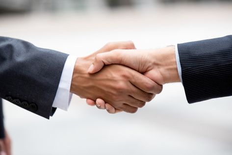 Business partners making firm handshake ... | Premium Photo #Freepik #photo #business #people #man #hands Law Firm Marketing, Same Day Loans, Divorce Lawyers, Personal Injury Lawyer, Law Office, Healthcare Industry, Legal Services, Business Partner, Marriage Tips