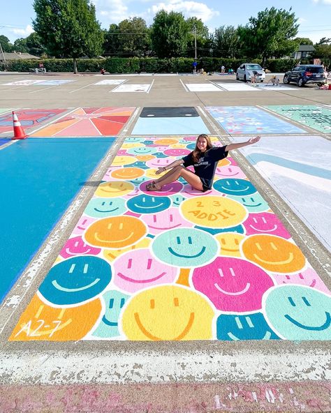 Smiley Face Senior Parking Spot, Smiley Face Parking Spot Painting, Colorful Parking Spots, Smiley Face Parking Spot, School Parking Spot Ideas, Aesthetic Senior Parking Spot, Paint Parking Spot High School, Senior Parking Ideas, Senior Tiles