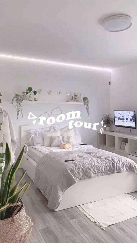 Pin on Cute Bedrooms Redecorate Bedroom, Minimalist Room, Aesthetic Rooms, Teen Bedroom Decor, Room Design Bedroom, Room Makeover Bedroom, Dream Room Inspiration, Room Makeover Inspiration, Small Room Bedroom