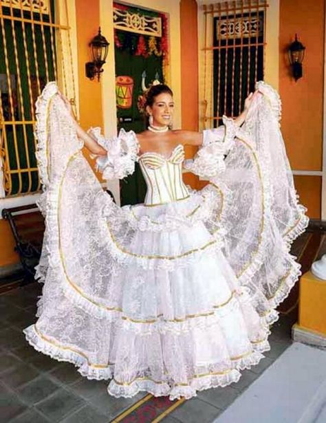 Cumbia Dress, Colombian Dance, Folklorico Dresses, Colombian Fashion, Flamenco Skirt, Beauty And The Beast Movie, Cultural Travel, Dancers Outfit, Theme Dress