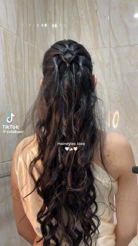 Pirate Hair, Fairy Hair, Trendy Hairstyle, Ribbon Hairstyle, Front Hair Styles, Peinados Fáciles Para Cabello Corto, Hair Stylies, Work Hairstyles, Hair Stylist Life