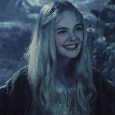 Sleeping Beauty Elle Fanning, Ella Fanning Aurora, Elle Fanning Aurora, Ella Fanning, Elle Fanning Maleficent, Film Maleficent, Aurora Maleficent, Pandora Lovegood, April Aesthetic