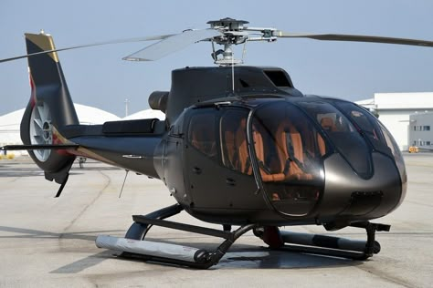 Helicopter Private, Glass Cockpit, Private Pilot License, Luxury Helicopter, Airbus Helicopters, Helicopter Plane, Luxury Private Jets, Private Aircraft, Private Pilot