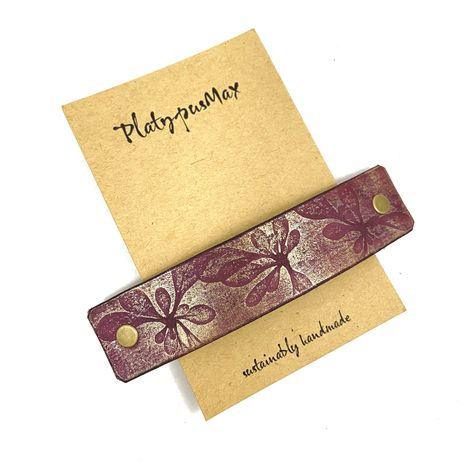 Burgundy & Gold Pressed Flowers Leather Hair Barrette / Extra Large French Hair Clip for Long and Thick Hair by PlatypusMax on Etsy https://www.etsy.com/listing/810615936/burgundy-gold-pressed-flowers-leather Hair Barrette Hairstyles, Barrette Hairstyles, Simple Wedding Updo, Gifts For Older Women, Boho Chic Hairstyles, Women With Long Hair, Wine Purple, Pressed Leaves, Chic Hair