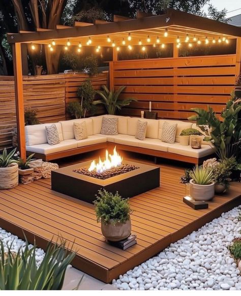 Lush Landscaping, Beach Necessities, Backyard Renovations, Baby Beach, Backyard Remodel, Outdoor Living Spaces, Kids Beach, Backyard Inspiration, Beach Hacks