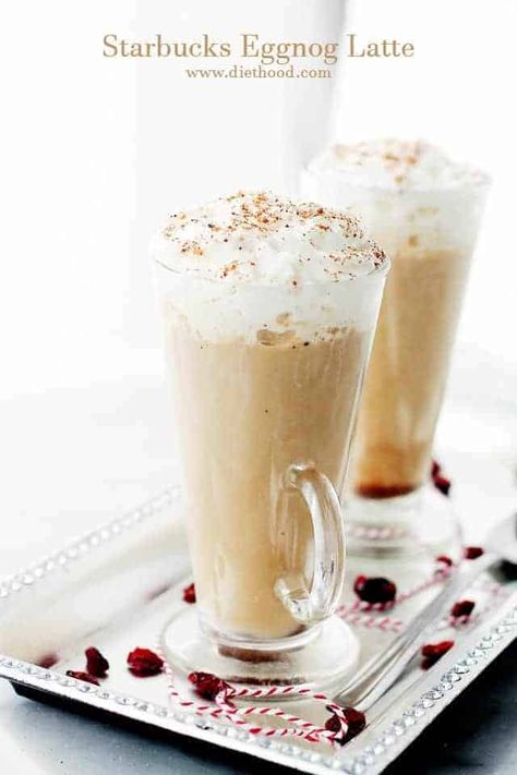 A perfect Christmas morning coffee drink! This festive, Starbucks-inspired latte is made with strong brewed espresso, steamed eggnog and milk. It's so GOOD! #christmasmorning #christmasdrinks #eggnogrecipe #coffeerecipe #starbuckscopycat Eggnog Latte Recipe, Eggnog Latte, Copycat Starbucks Recipes, Eggnog Recipe, Egg Nog, Starbucks Copycat, Starbucks Coffee Recipes, Latte Recipe, Starbucks Recipes