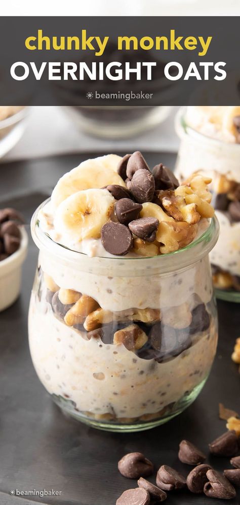 This dessert-inspired overnight oats treat is packed with nutty walnuts, sweet chocolate, and cozy banana flavor for the easiest chunky monkey overnight oats! Overnight Oats With Protein Shake, Chunky Monkey Overnight Oats, Low Calorie Overnight Oats, Macro Breakfast, Overnight Oats Recipe Easy, Night Oats, Overnight Oats With Yogurt, Best Overnight Oats Recipe, Food And Drink Recipes