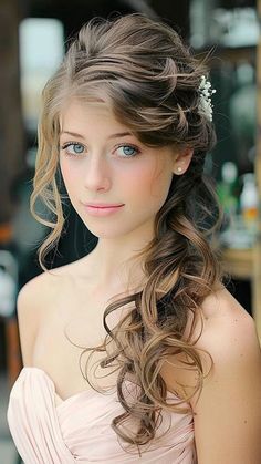 Swept Hairstyles, Side Swept Hair, Special Hairstyles, Down Curly Hairstyles, Side Swept Updo, Half Up Curls, Prom Hairstyle, Side Swept Hairstyles, Hair To One Side