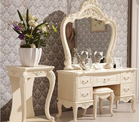 White Dresser Bedroom, Dresser Decor Bedroom, Modern Bedroom Dressers, Bedroom Dressing Table, Elegant Mirrors, French Style Furniture, Table Mirror, Bedroom Dresser, Dressing Table Mirror