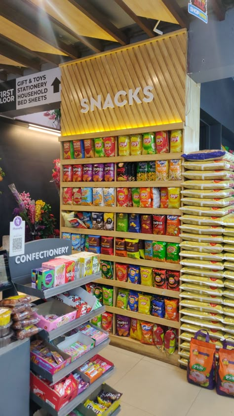 Snack Store Ideas, Indian Grocery Store Design, Provision Store Design, Mini Grocery Store Design Philippines, Chips Organization Ideas, Mini Store Ideas, Small Supermarket Design Ideas, Mini Grocery Store Design, Small Shop Interior Design