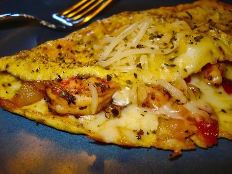 Shrimp Omelette, Bacon Shrimp, Omlet Recipes, Shrimp And Eggs, Breakfast Omelette, Urdu Recipe, Omelets Recipe, Bacon Quiche, Recipe Step By Step