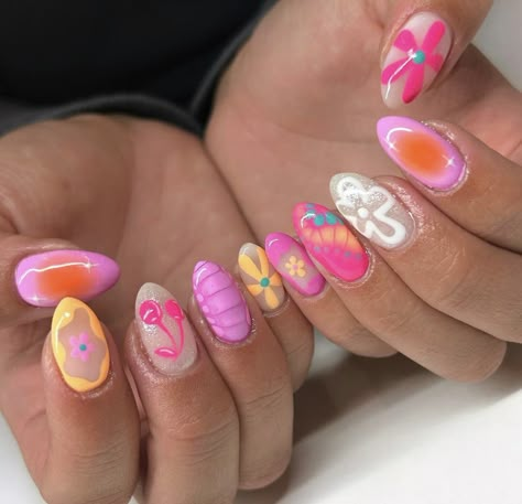 How To Take Cute Nail Pics, Summery Nails 2024 Short, Crazy Cute Nails, Trendy Summer Nails 2024, Summer Abstract Nails, Bright Fun Nails, Bougie Nails, Summa Nails, Nails For Holiday