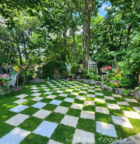 Alice In Wonderland Garden, Wonderland Garden, Family Compound, Vegetable Garden Planning, Alice In Wonderland Theme, Wonderland Theme, Garden Inspo, Creative Gardening, Backyard Inspo