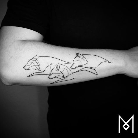 Mo Ganji Tattoo, Simple Wolf Tattoo, Mo Ganji, Wolf Tattoo, Diy Lamp, The Wisdom, Black Tattoos, Your Soul, Ink Tattoo