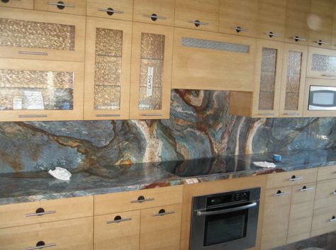 Beautiful! Blue Countertops, Blue Granite Countertops, Blue Quartzite, Outdoor Kitchen Countertops, Blue Granite, Maple Cabinets, Granite Colors, Granite Countertops Kitchen, Granite Kitchen