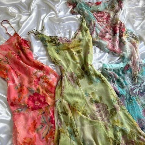 What Brand Names or Key Words should I search to find these dresses? : r/findfashion Summer Outfit Vintage, Beaded Midi Dress, Anthropologie Clothing, European Outfit, Key Words, Honeymoon Outfits, Tv Show Outfits, Outfit Vintage, Italy Outfits