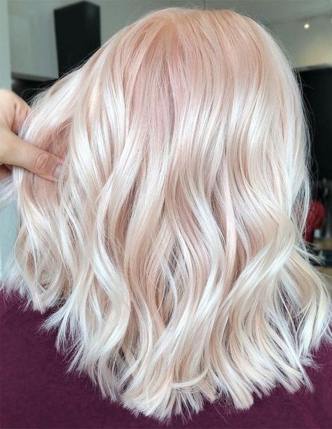 Peach Hair, Look Rose, Peachy Keen, Pink Highlights, Looks Party, Hair Inspo Color, Hair Envy, Cool Hair Color, Grunge Hair