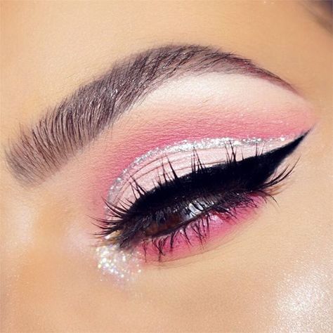 Light Pink Eyeshadow, Pink Glitter Makeup, Makeup Ojos, Pink Eye Makeup, Eye Makeup Styles, Old Makeup, Event Makeup, Colorful Eye Makeup, Pink Eyeshadow