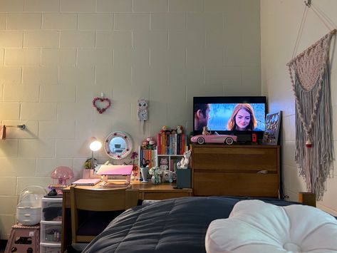 my desk and dresser Tv On Desk, Dorm Dresser, Desk And Dresser, Desk Dorm, Dresser Ideas, Dorm Room Inspo, Dorm Inspo, College Apartment, My Desk