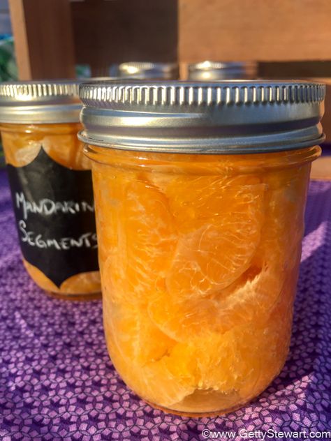 Fruit Recipes Dessert, Canned Mandarin Oranges, Small Batch Canning, Hot Water Bath Canning, Canning Process, Canning Fruit, Lemon Uses, Canning Food Preservation, Mandarin Oranges