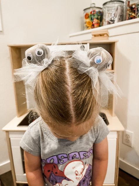 Halloween Hairstyles Ideas, Halloween Girl Hairstyles, Boo Buns Hair Kids, Ghost Pigtails, Halloween Hairstyles Kids, Spooky Hair Day, Toddler Halloween Hairstyles, Toddler Halloween Hair, Halloween Hair Ideas For Kids