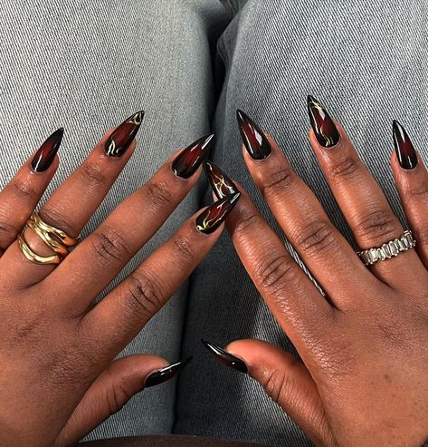 South London Nail Artist (@sheenailss_) • Instagram photos and videos Nail Photo Ideas, Fall Nails Black Women, Black Women Nails, Black Woman Nails, Nails Black Women, Henna Nails, Fall Nail Polish, Punk Nails, London Nails