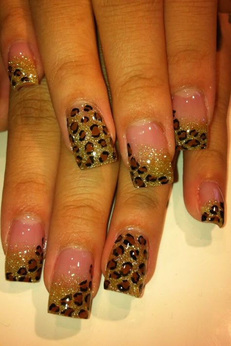 Glitter Leopard Nails, Nail Designs Leopard, Nails Cheetah, Nails Charms, Cheetah Nail Designs, Cheetah Print Nails, Cheetah Nails, Punk Nails, Print Nails