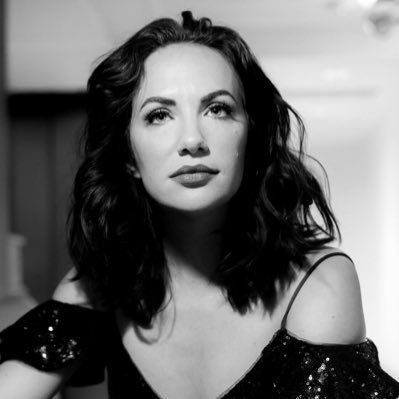 Kate Siegel Photoshoot, Theodora Crain, Theo Crain, Sapphic Vibes, Kate Siegel, Bly Manor, Laura Bailey, British American, Hill House