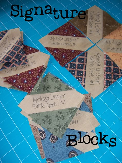 Family Reunion Quilt Ideas, Autograph Quilt Blocks, Signature Blocks For Quilts, Wedding Memory Quilts Ideas, Family Reunion Quilt, Signature Wedding Quilts, Signature Quilts Patterns, Family Tree Quilt Ideas, Signature Quilts Ideas